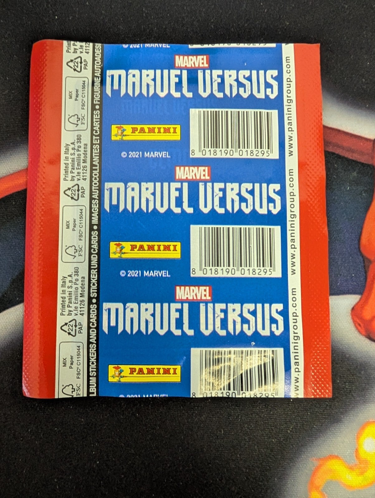Panini Marvel Versus Sticker Collection ONE Booster Pack Random Art NEW SEALED