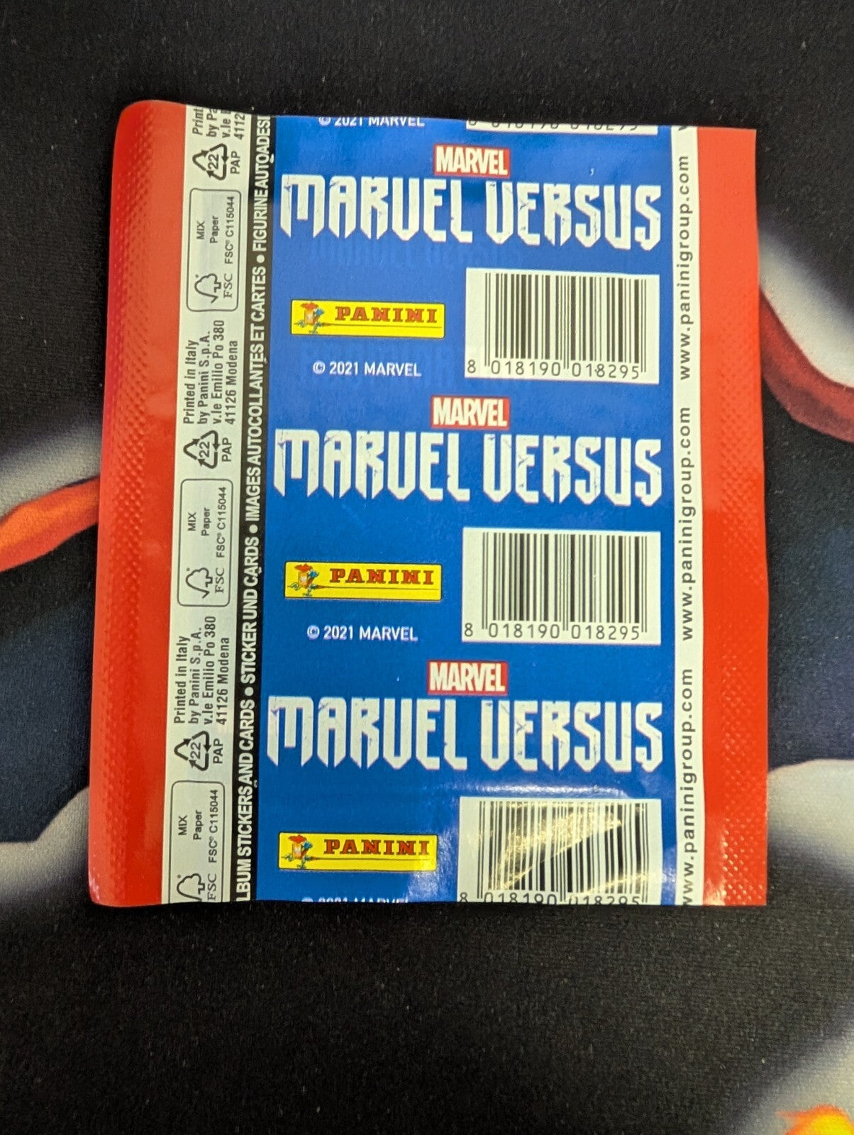 Panini Marvel Versus Sticker Collection ONE Booster Pack Random Art NEW SEALED